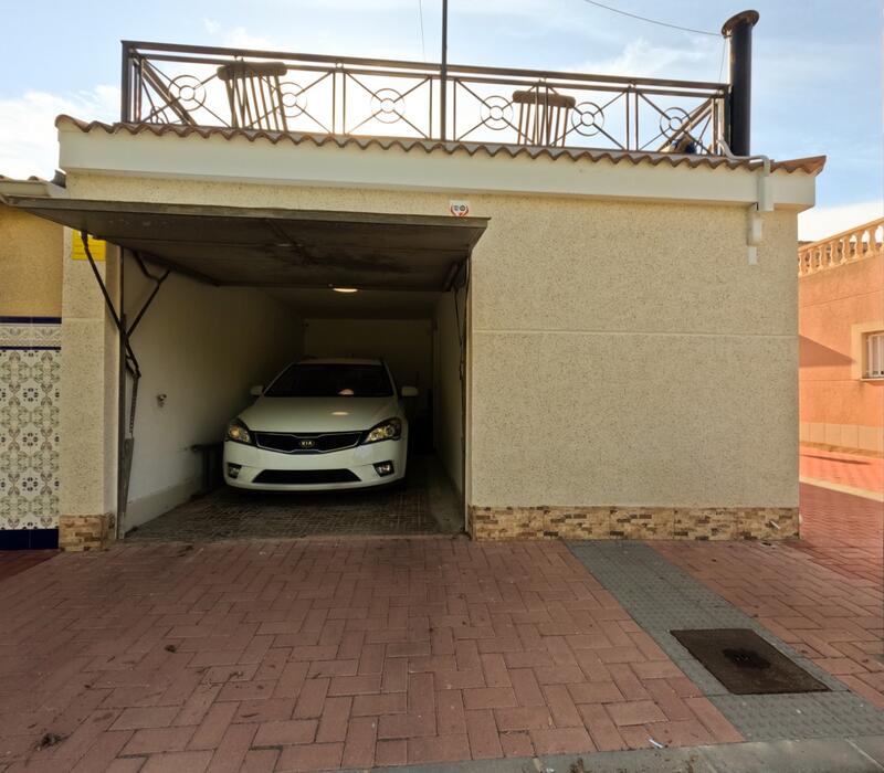 4 soveværelse Byhus til salg 4 soveværelse Byhus til salg