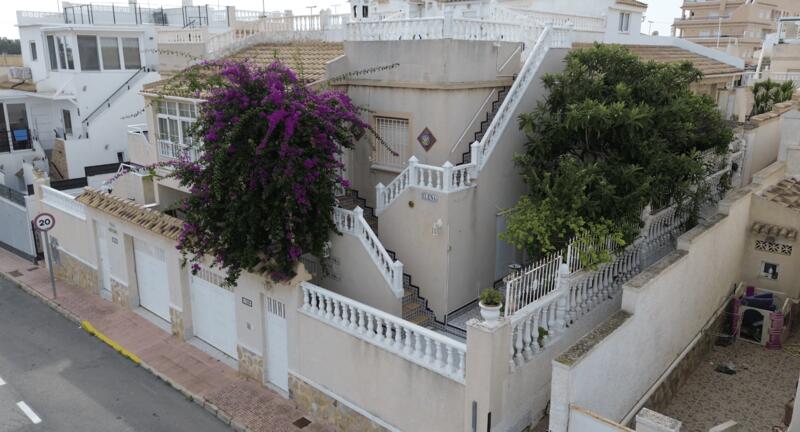 3 bedroom Townhouse for sale 3 bedroom Townhouse for sale