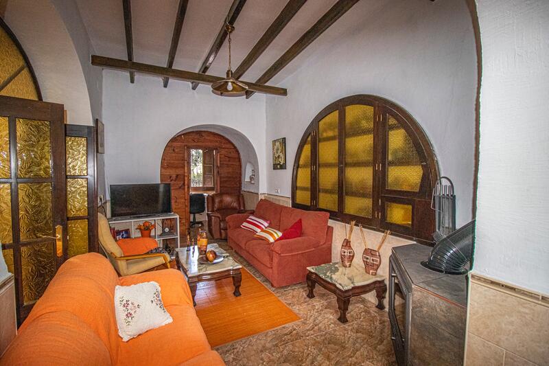 6 bedroom Country House for sale 6 bedroom Country House for sale