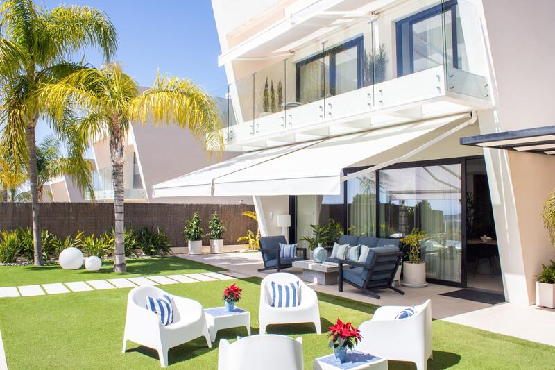 3 slaapkamer Villa Te koop 3 slaapkamer Villa Te koop