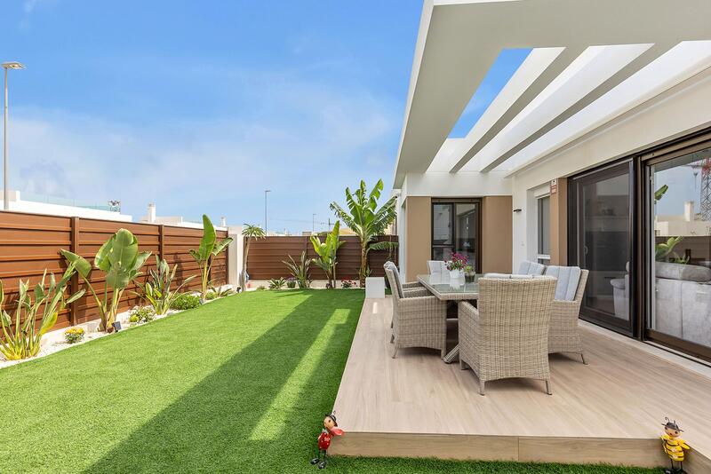 2 bedroom Villa for sale 2 bedroom Villa for sale