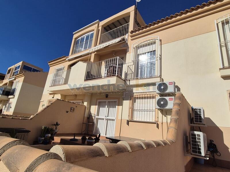 2 bedroom Townhouse for sale 2 bedroom Townhouse for sale