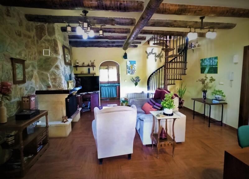 3 Schlafzimmer Landhaus zu verkaufen 3 Schlafzimmer Landhaus zu verkaufen