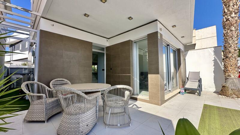 3 bedroom Villa for sale 3 bedroom Villa for sale