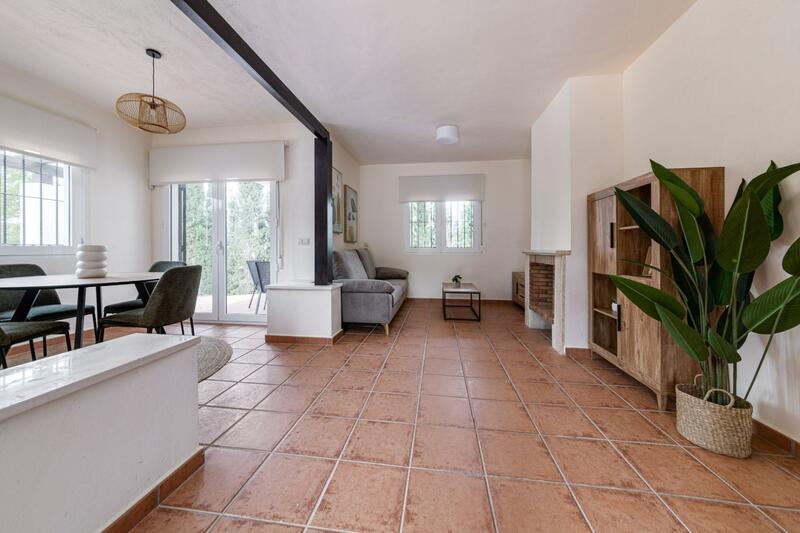 3 Schlafzimmer Villa zu verkaufen 3 Schlafzimmer Villa zu verkaufen