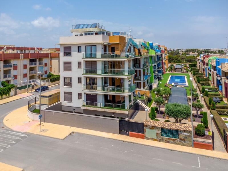 3 soverom Leilighet til salgs 3 soverom Leilighet til salgs