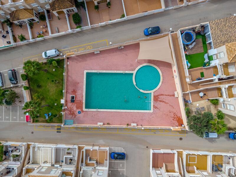 4 спальная комната городская тюрьма продается 4 спальная комната городская тюрьма продается