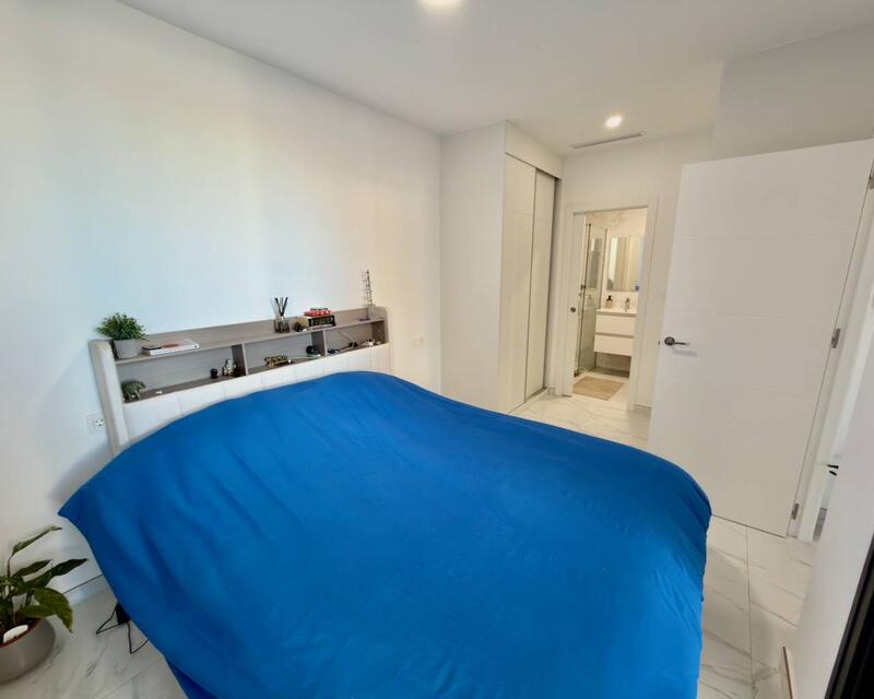 3 Schlafzimmer Villa zu verkaufen 3 Schlafzimmer Villa zu verkaufen