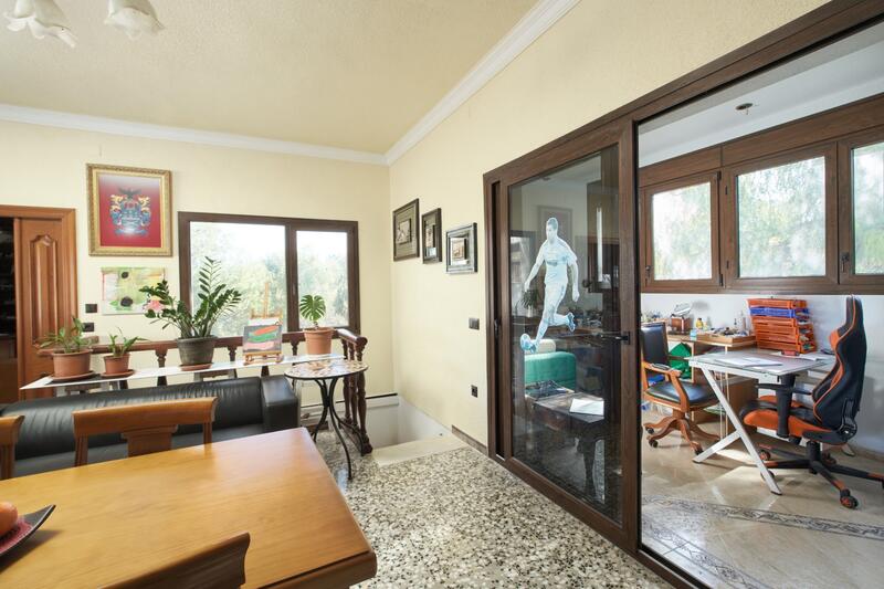 5 bedroom Villa for sale 5 bedroom Villa for sale