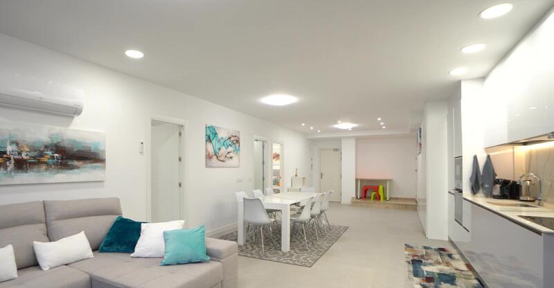 4 bedroom Apartment for sale