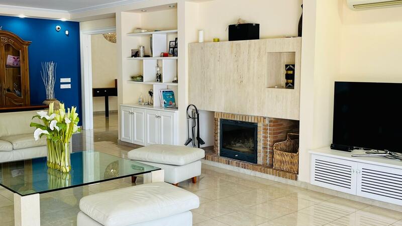 7 bedroom Villa for sale