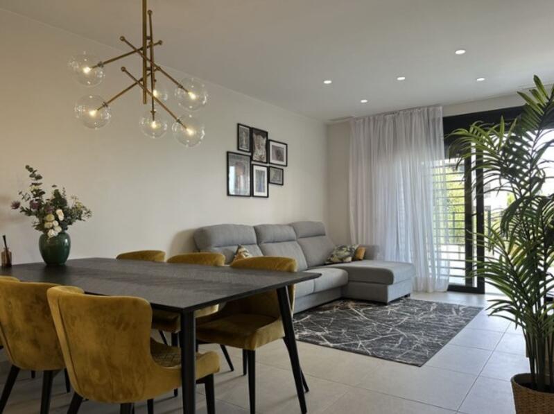 2 bedroom Apartment for sale 2 bedroom Apartment for sale