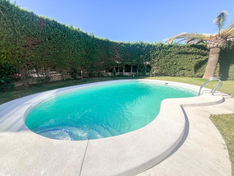 4 bedroom Villa for sale 4 bedroom Villa for sale