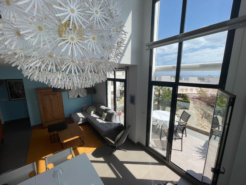 3 bedroom Apartment for sale 3 bedroom Apartment for sale