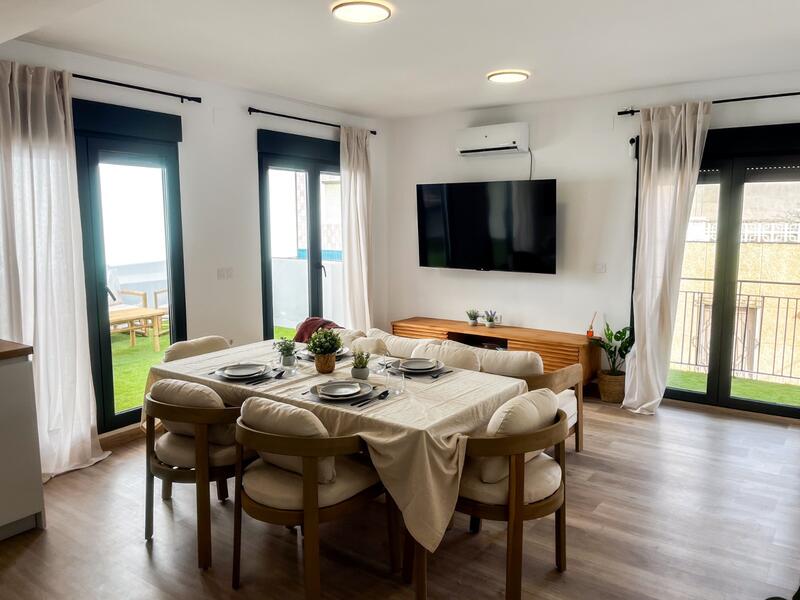 4 bedroom Townhouse for sale