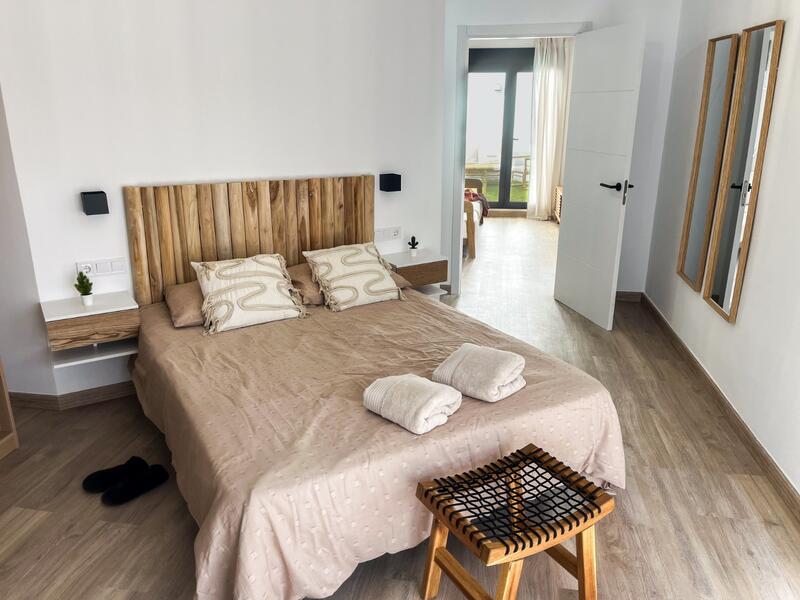 4 bedroom Townhouse for sale