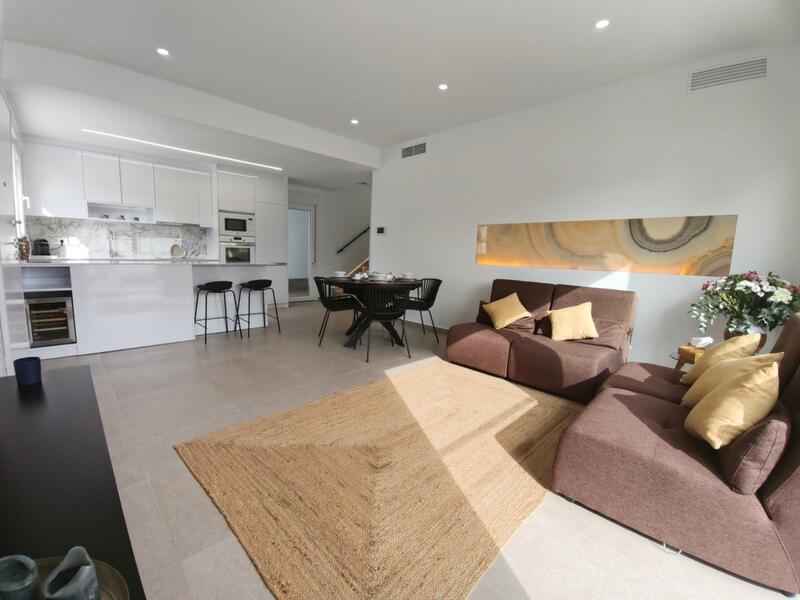 3 bedroom Villa for sale 3 bedroom Villa for sale