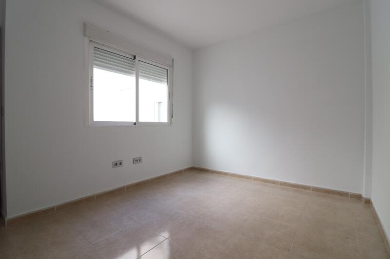 2 slaapkamer Appartement Te koop 2 slaapkamer Appartement Te koop