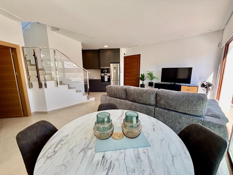 3 bedroom Villa for sale 3 bedroom Villa for sale