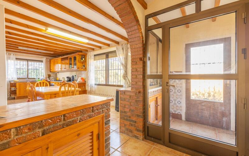 6 bedroom Villa for sale 6 bedroom Villa for sale