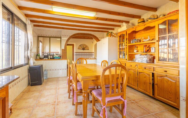 6 bedroom Villa for sale 6 bedroom Villa for sale