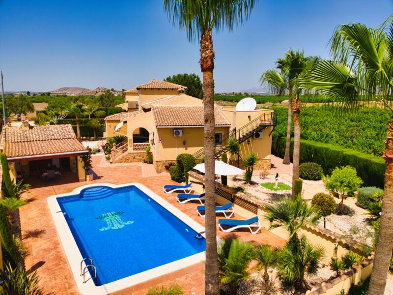 4 bedroom Country House for sale 4 bedroom Country House for sale