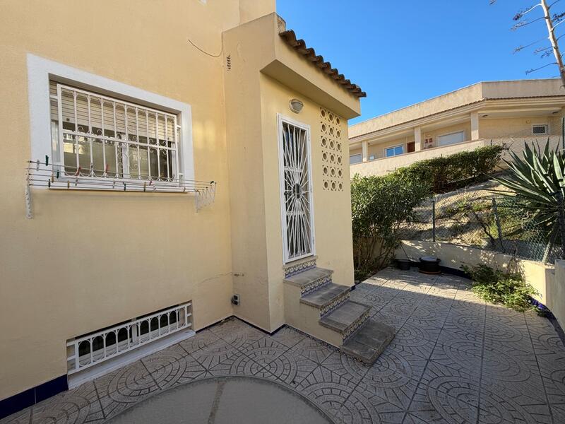 3 bedroom Villa for sale 3 bedroom Villa for sale