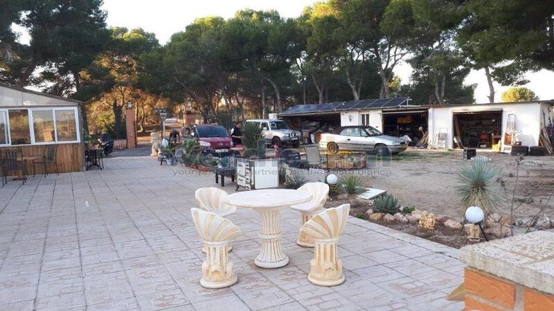 8 soverom Villa til salgs 8 soverom Villa til salgs