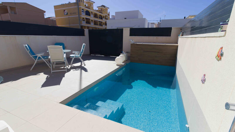 3 спальная комната вилла продается 3 спальная комната вилла продается