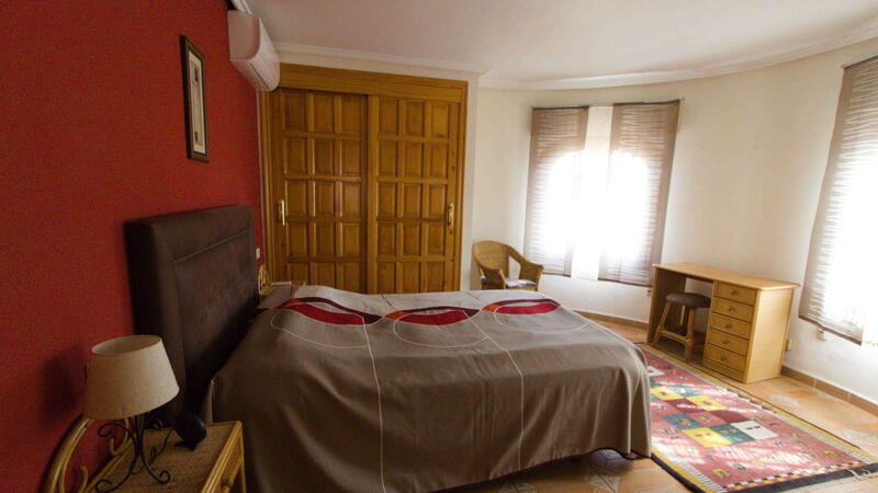 5 bedroom Villa for sale 5 bedroom Villa for sale