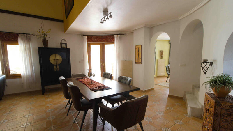 5 bedroom Villa for sale 5 bedroom Villa for sale