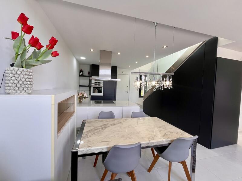 3 soverom Villa til salgs 3 soverom Villa til salgs