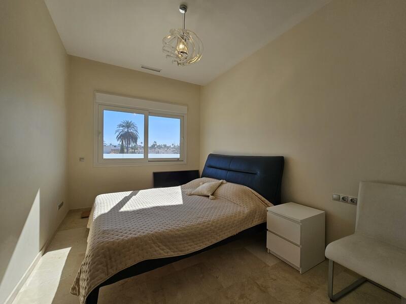 5 Cuarto Villa en venta