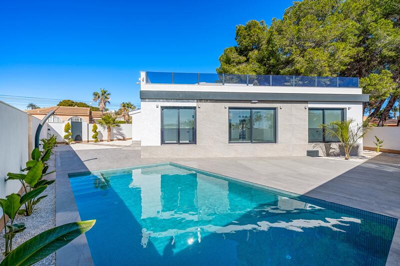 Villa en venta en Ciudad Quesada, Alicante