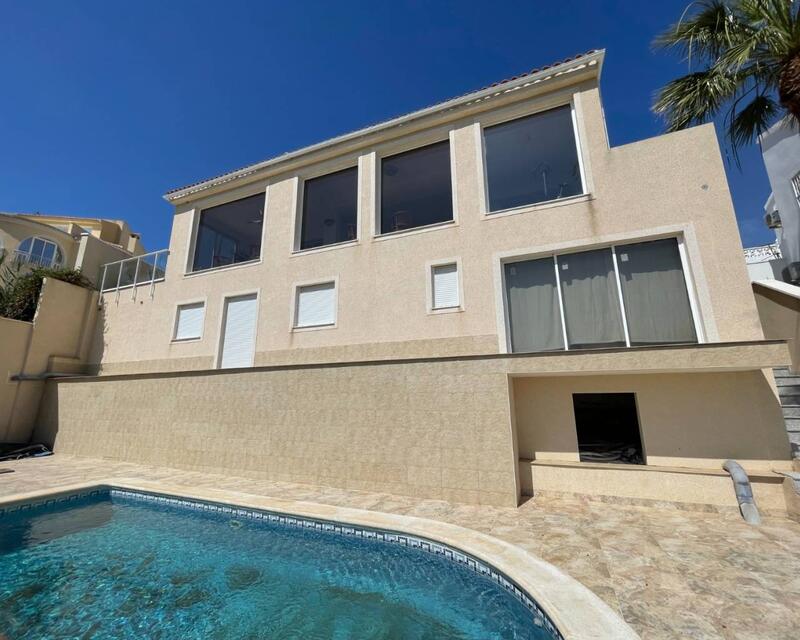 Villa à vendre dans Ciudad Quesada, Alicante Villa à vendre dans Ciudad Quesada, Alicante