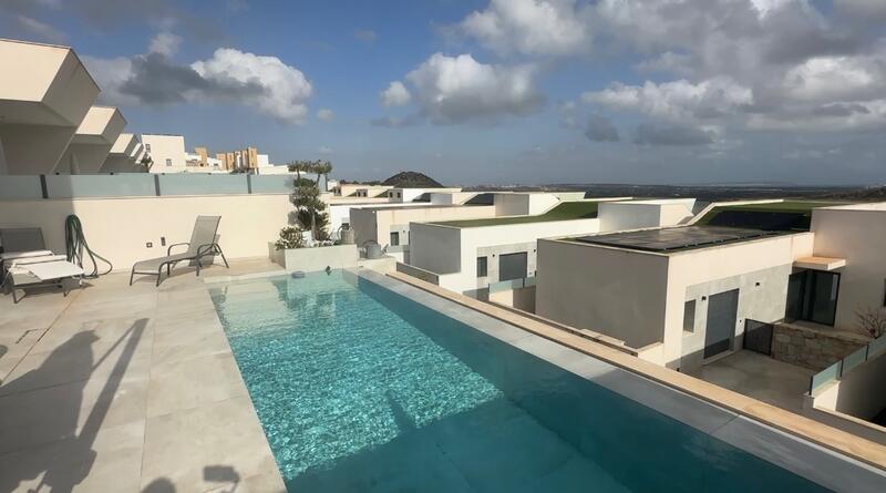 Villa à vendre dans Ciudad Quesada, Alicante Villa à vendre dans Ciudad Quesada, Alicante