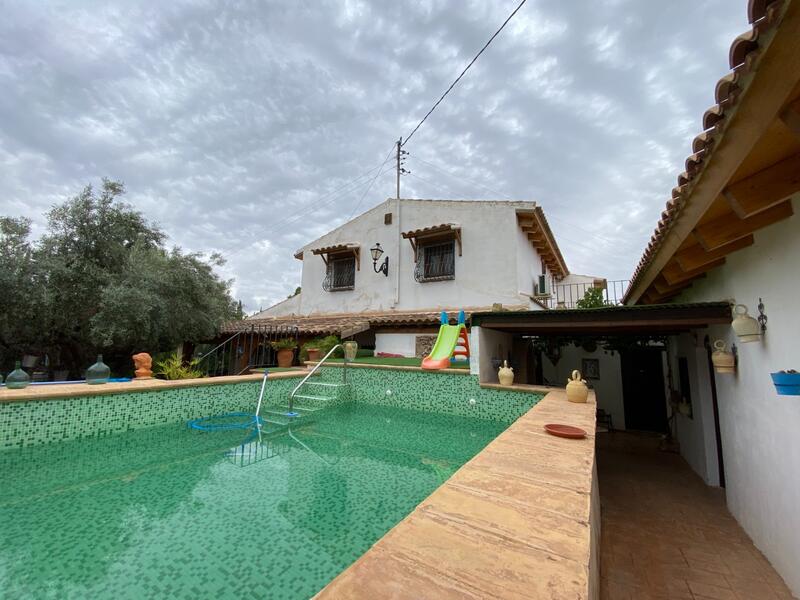 Villa til salgs i Sax, Alicante Villa til salgs i Sax, Alicante