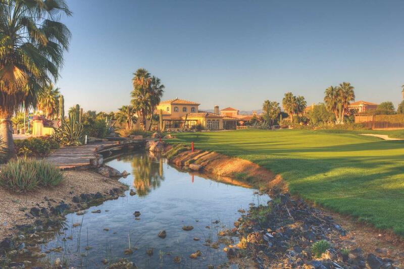 4 Cuarto Villa en venta