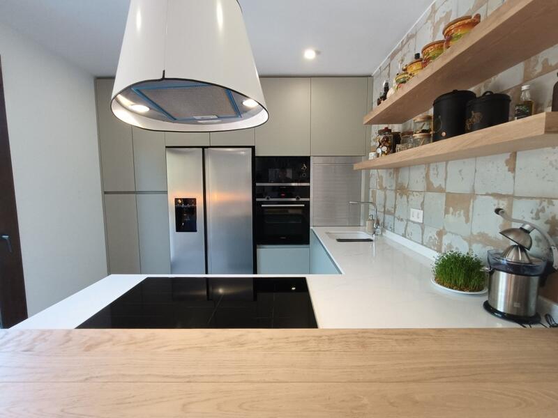 5 спальная комната вилла продается