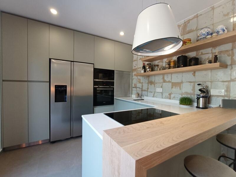 5 спальная комната вилла продается