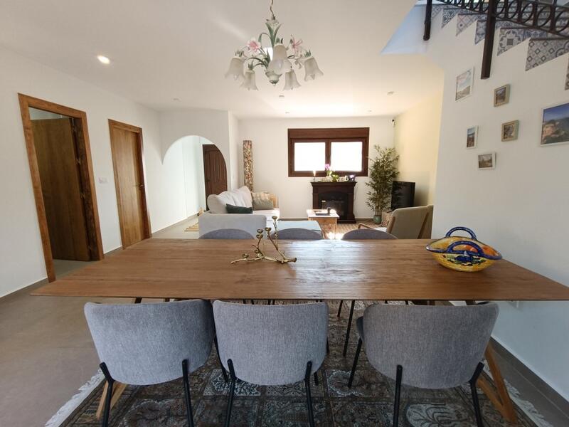 5 спальная комната вилла продается