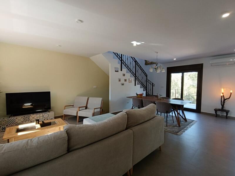 5 спальная комната вилла продается