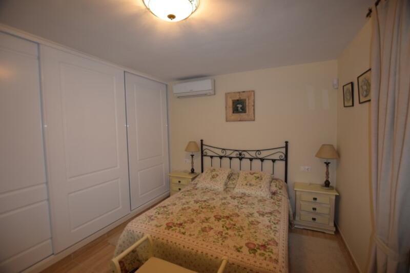 5 bedroom Villa for sale