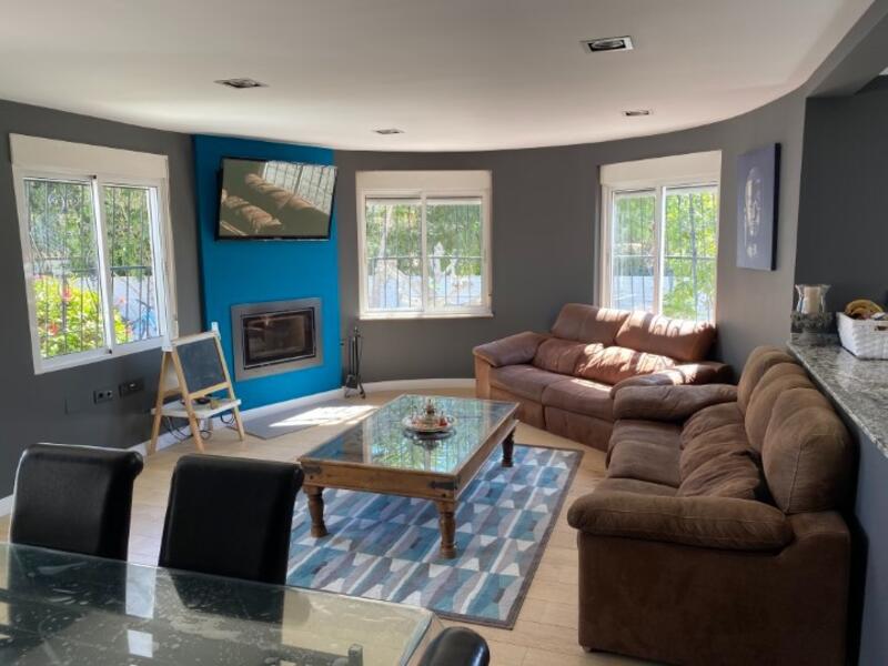 3 bedroom Villa for sale 3 bedroom Villa for sale