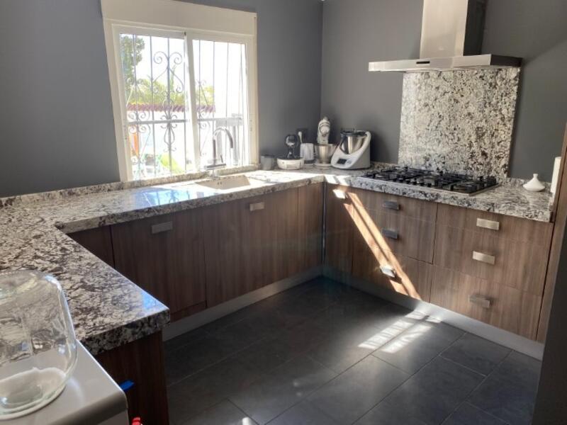 3 bedroom Villa for sale 3 bedroom Villa for sale