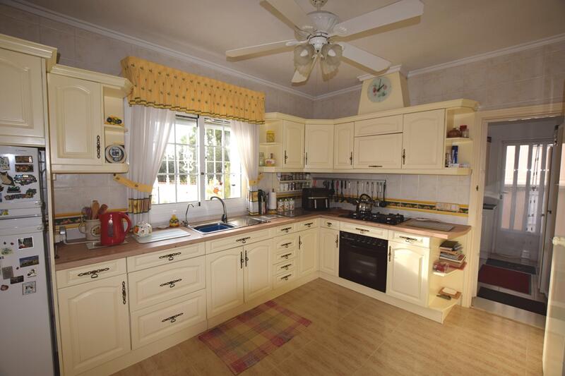 5 bedroom Villa for sale