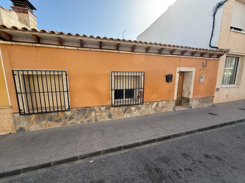 Maison de Ville à vendre dans Los Montesinos, Alicante