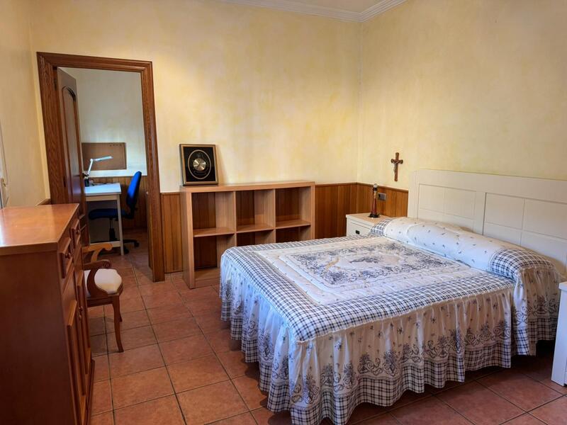 1 bedroom Townhouse for sale