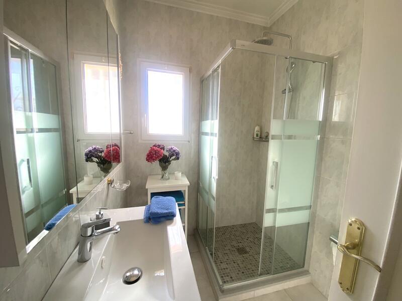 3 sovrum Villa till salu