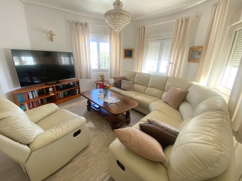 3 sovrum Villa till salu